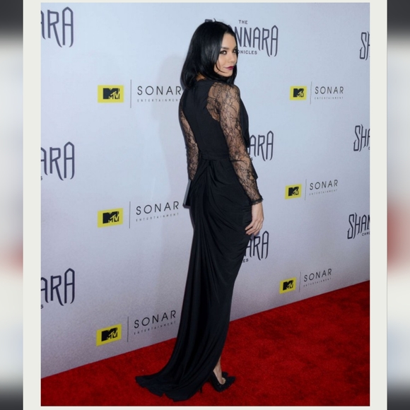 House of CB dress - Picture 5 of 6